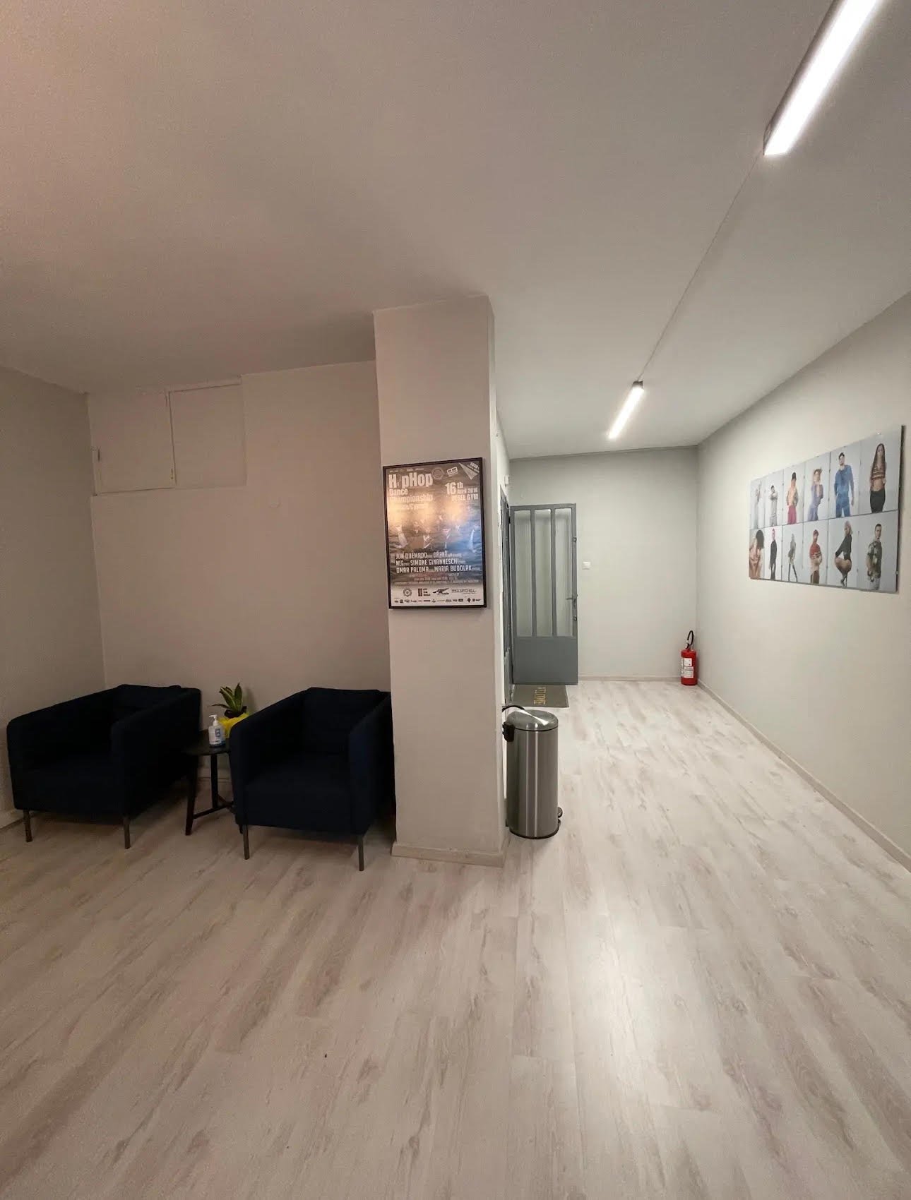 UMOVE Studio lounge and entrance